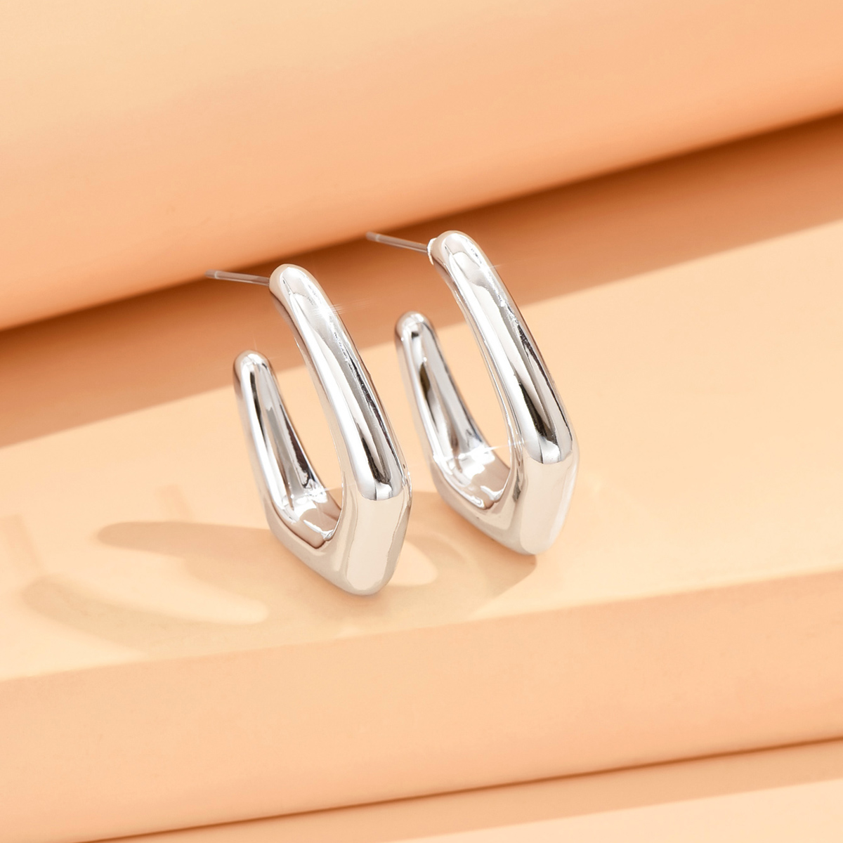 Pendientes geométricos irregulares de Color metálico para mujer, aretes con personalidad de estilo minimalista, de joyería 2024: Zinc negro plateado