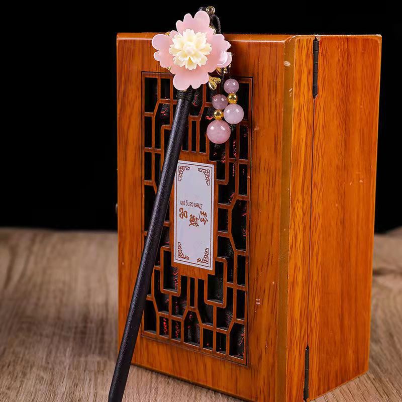 Palillos Para El Pelo De Madera Hechos A Mano - Pack De 2, Estilo Retro Chino/japonés Con Flores Y Borlas, 18 Cm