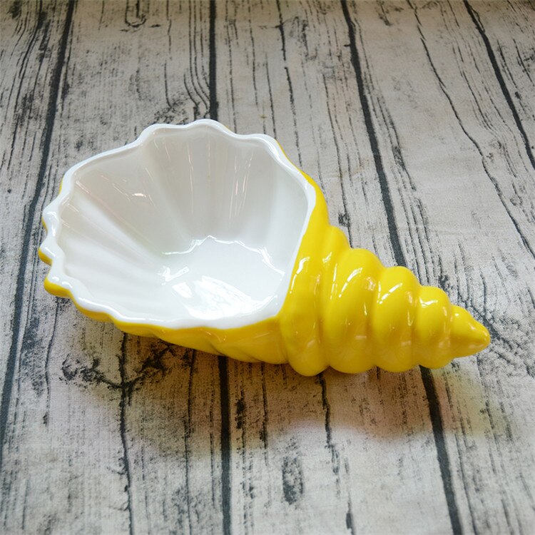 Platos creativos de cerámica con forma de concha blanca para aperitivos, fruta, pastel, caramelo, ensalada, vajilla de porcelana, vajilla de decoración: YELLOW