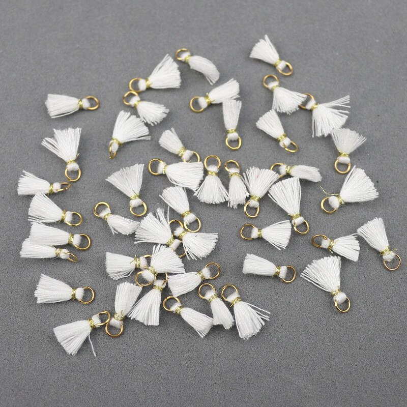 20Pcs 1 Cm Katoenen Draad Mini Kwastje Trim Hanger Diy Craft Materialen Sieraden Oorbellen Ornamenten Opknoping Ring Kleine Fringe trim: White tassels
