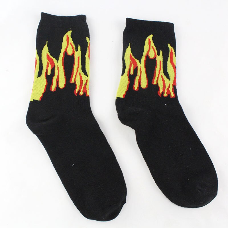 Men Hip Hop Red Yellow Flame Crew Socks Lifelike Jacquard Fire Socks Classic Street Skateboard Cotton Long Unisex Socks: Yellow Socks