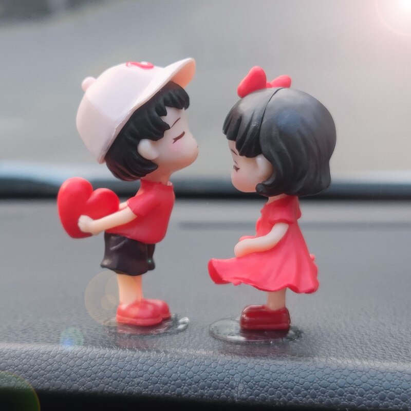 Ornements mignons de Couple pour voiture, décoration de voiture, Action de Couples de dessin animé mignon, décorations de tableau de bord de voiture de dessin animé, joli baiser C: Bleu