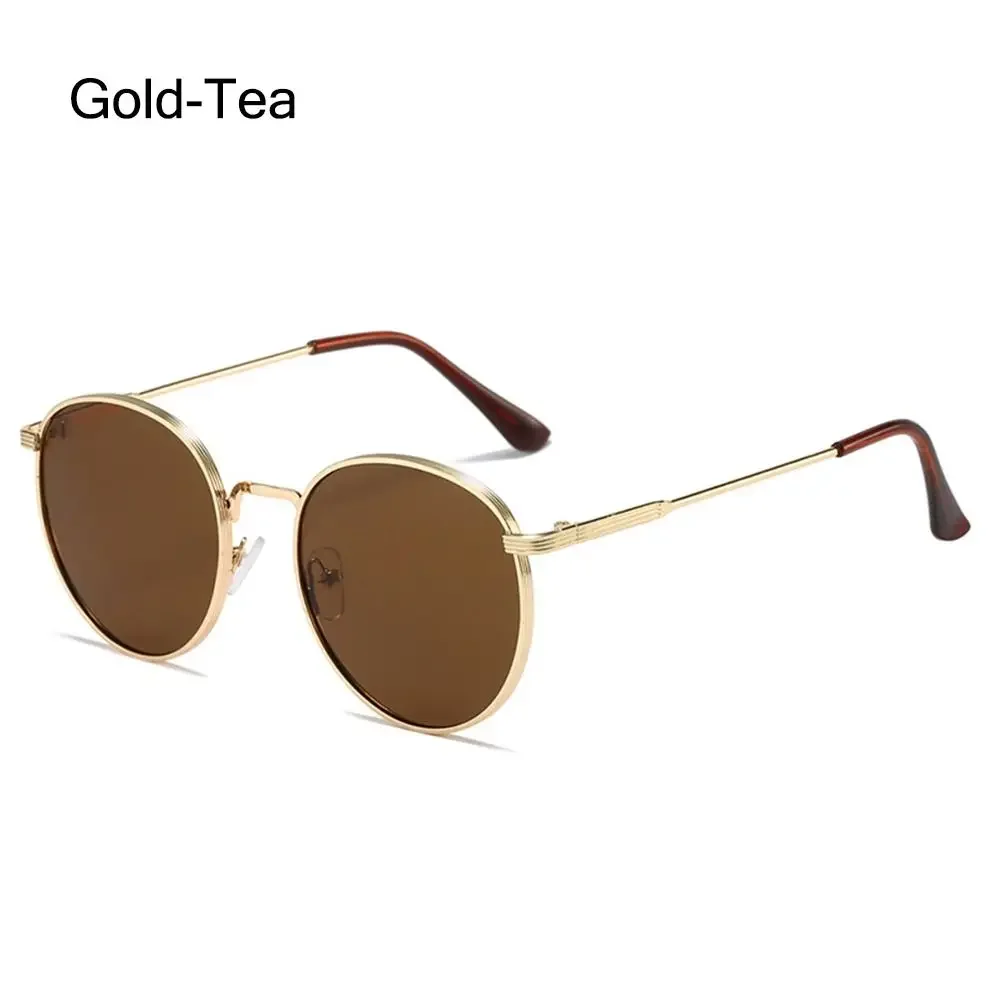 Gafas de sol redondas con protección UV para hombre y mujer, lentes de sol con montura de Metal, Estilo Vintage, accesorios de calle a la para verano: Blanco