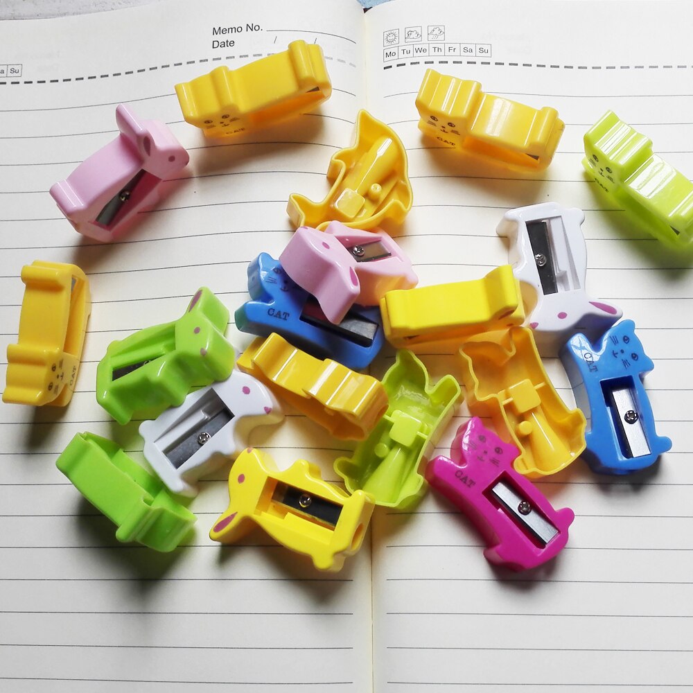 16pcs back to school Mini Kawaii Funny Owl Pencil Sharpener Desktop Stationery School Student style Random Color for