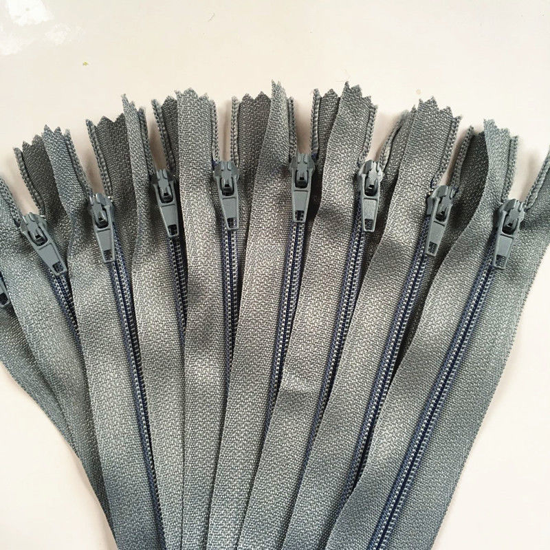 10 Pcs Mix Farbe Lange Unsichtbar Tasche Tailor Kanalisation Reißverschlüsse Geschlossen Ende Schneider Quilt Crafter Nylon Spule 8 Zoll handwerk DIY Zipper: Gray