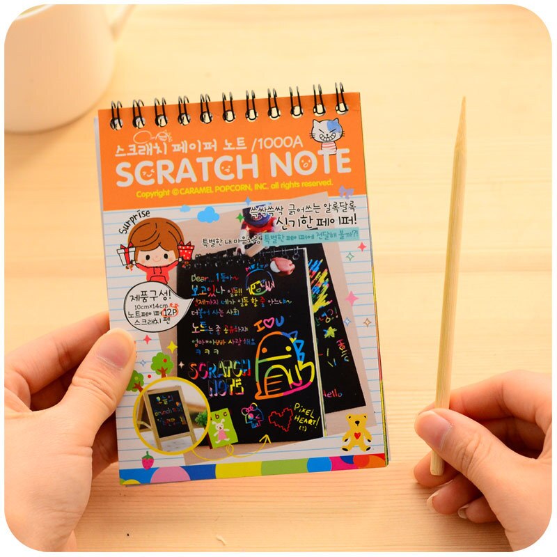 Cuaderno de 10*14cm con grafiti de Color mágico, papel para Raspar con arcoíris, cuaderno de notas, cuaderno de dibujo negro DIY, pintura a raspado, Garabato para niños B001