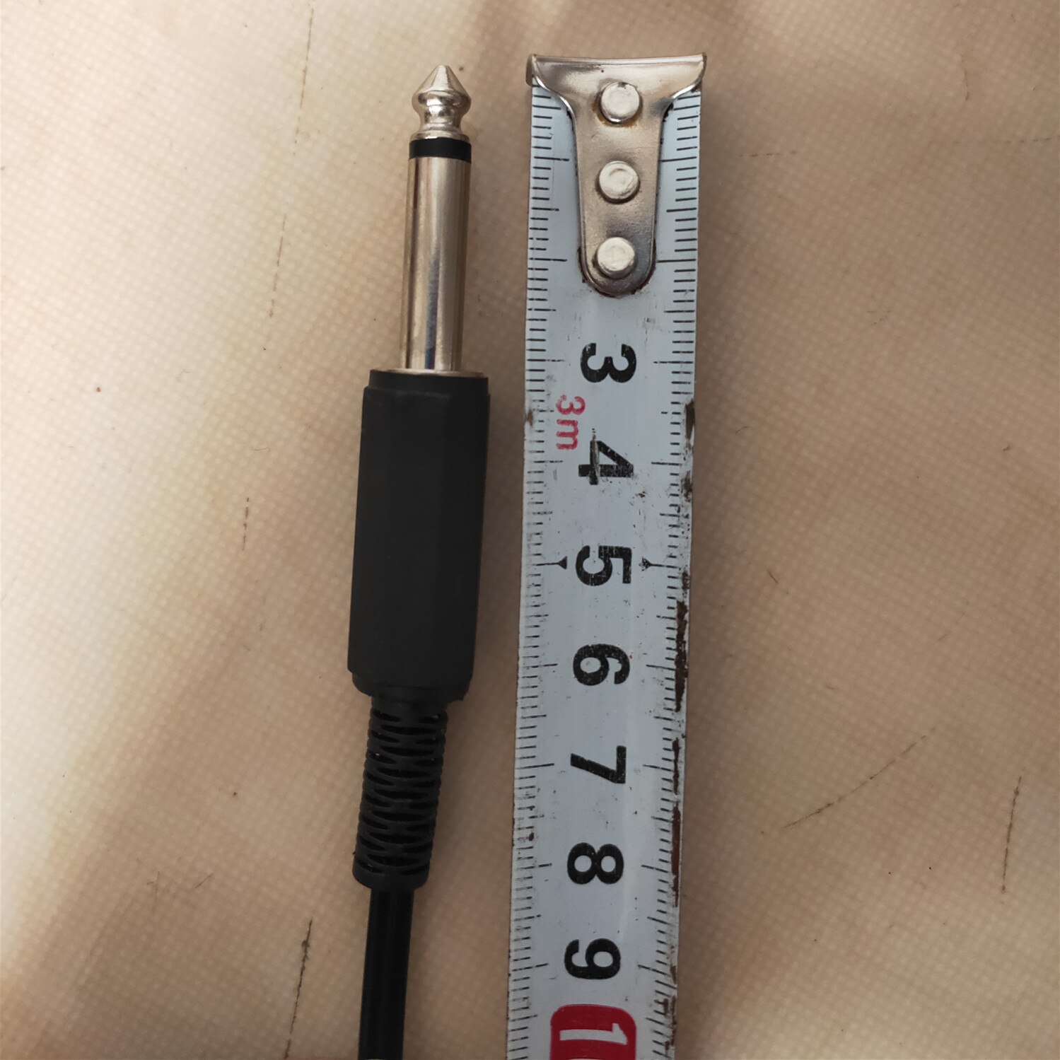 6.5mm Plug Handheld Microphone Car Wired Handle Microphone Amplifier Microphone Bus Microphone Sound Transducer