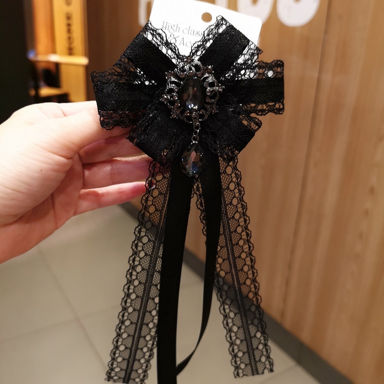 Neue Schwarz Spitze Bogen Krawatte Brosche Kristall Stoff Bowtie Kragen Krawatte Lange Krawatte Luxulry Broschen Schmuck für Frauen Zubehör: black