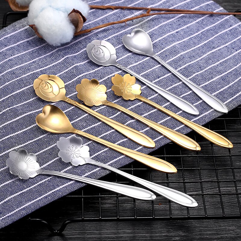 4Pcs Kirschblüten Edelstahl Löffel Vintage Metall Geschnitzte Kaffee Obst Dessert Tee Eis Löffel Küche Besteck