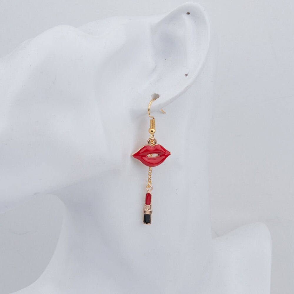 DoreenBeads-pendientes de maquillaje, Color dorado, lápiz labial rojo, esmalte labial de 60mm(2 3/8 ") x 19mm( 6/8"), tamaño de Poste/cable: (calibre de 22), 1 par