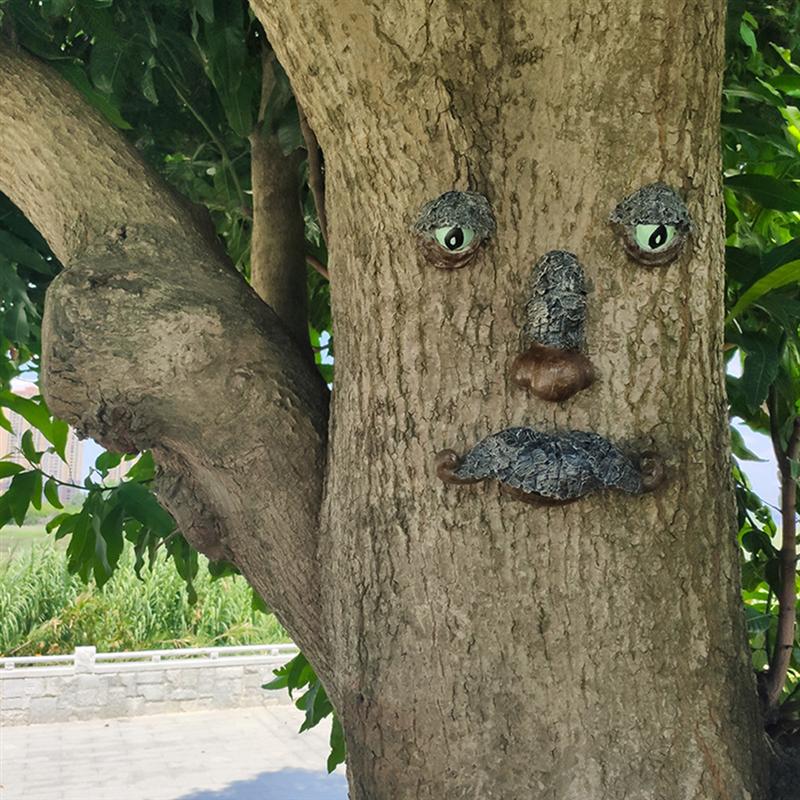 1 Set of Tree Face Decor Funny Tree Sculpture Yard Art Garden Decoration (Brown)