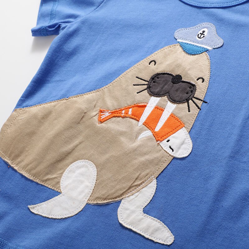 T-shirt manches courtes homme | Estival et décontracté, en coton, avec appliques, morrus, et manches courtes