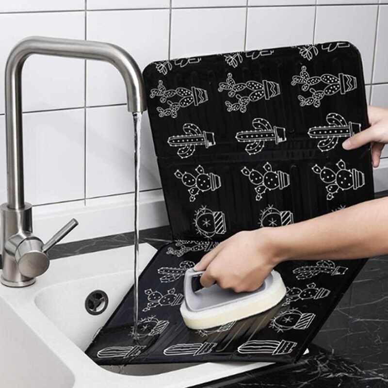 Baffle Plate Kitchen Oil Splash Protection Screen Kichen Accessories Aluminum Foldable Splatter Screens Kitchen Gas Stove