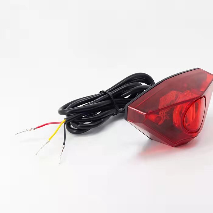 Ebike Light LED 36V 48V Elektryczny reflektor rowerowy i tylne światło również z zestawem kierunkowskazów: Lawenda