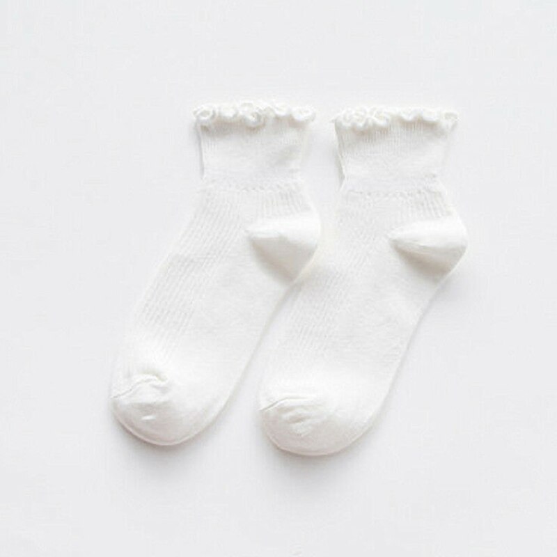 Bonne saine femmes chaussettes mignon couleur unie cheville haute décontracté respirant chaussettes: White
