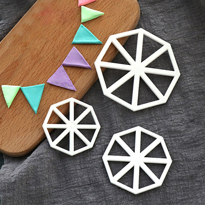 Cortador de pasteles con forma de bandera triangular, molde para galletas, Fondant, Chocolates, herramientas de decoración de sellos, pastelería para hornear de cocina, 3 unids/set por juego