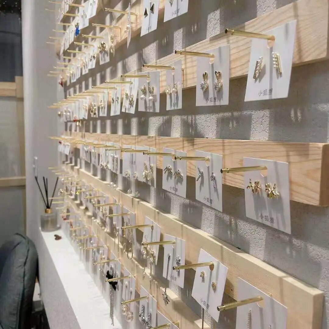 Colgador de pared de madera para joyería, soporte de exhibición con gancho dorado y plateado, organizador de collares y pendientes, soporte de almacenamiento, decoración montada en la pared para tienda