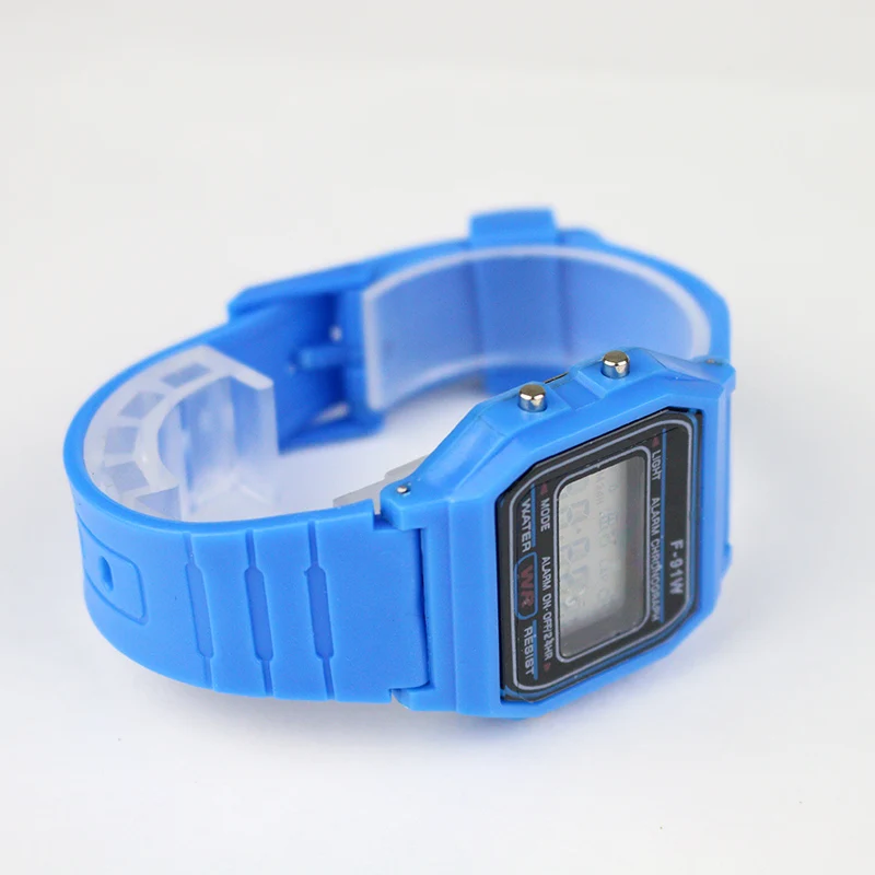 Sport LED Digital Watches Children Simple Small Square Dial Electronic Watch Silicone Band Casual Mens Watch Friend