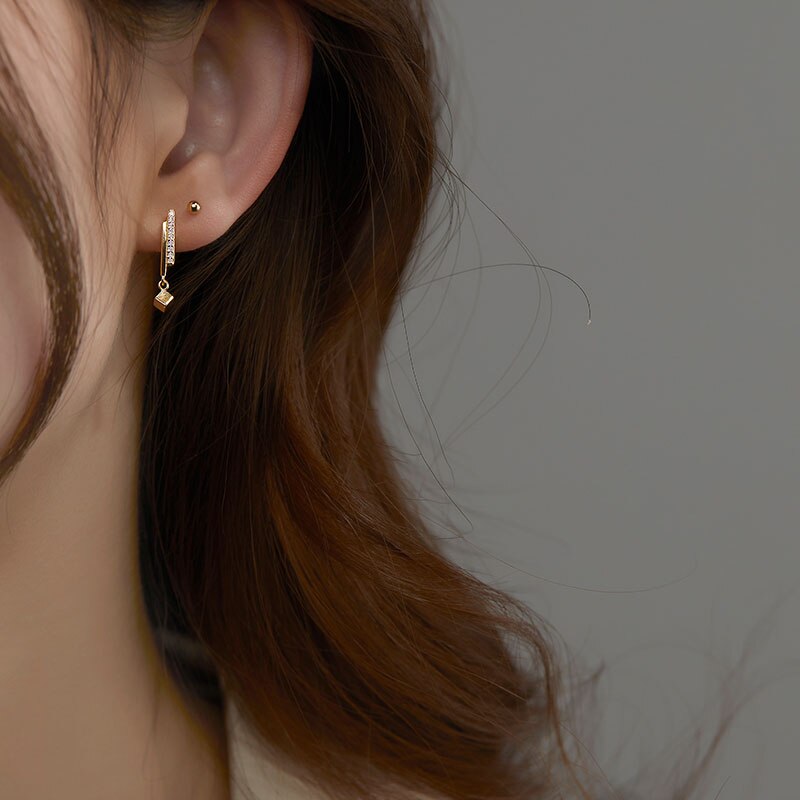 ANENJERY Luxury Shiny Zircon Small Square Hoop Earring For Women Party Daily Geometric Jewelry Accessories S-E1298