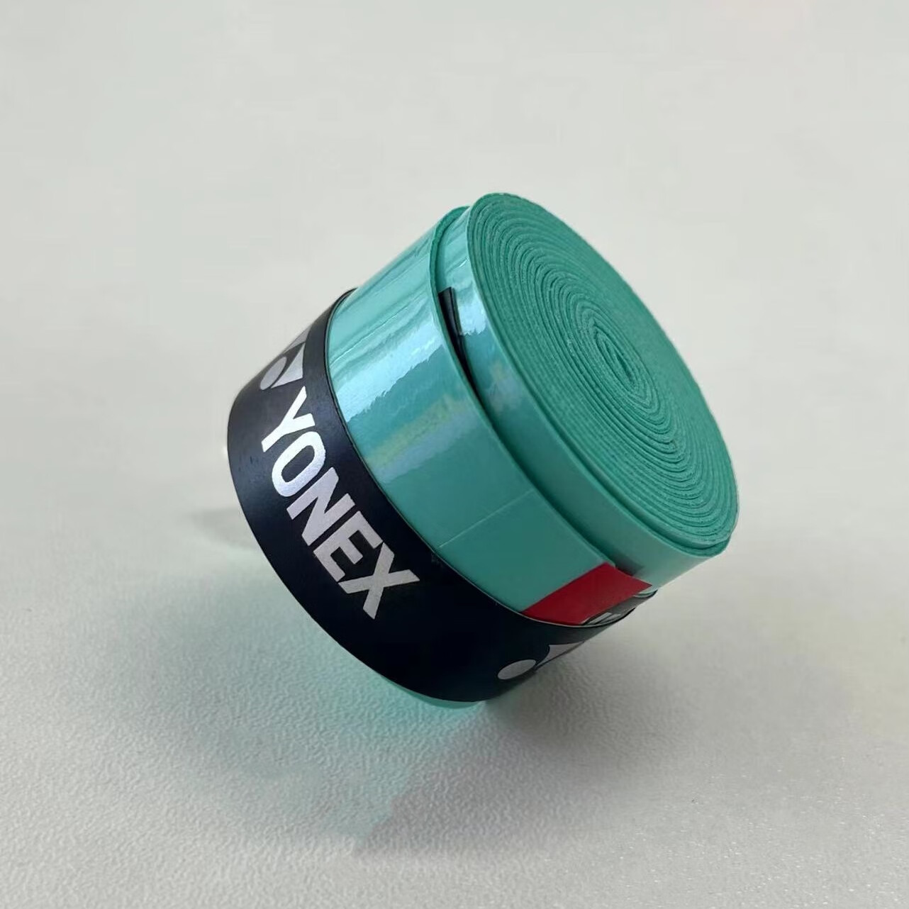 YONEX Overgrip raqueta de bádminton viscosa antideslizante absorbente de sudor Yy cinta plana mango de agarre tenis deportes cinta envuelta: Morado