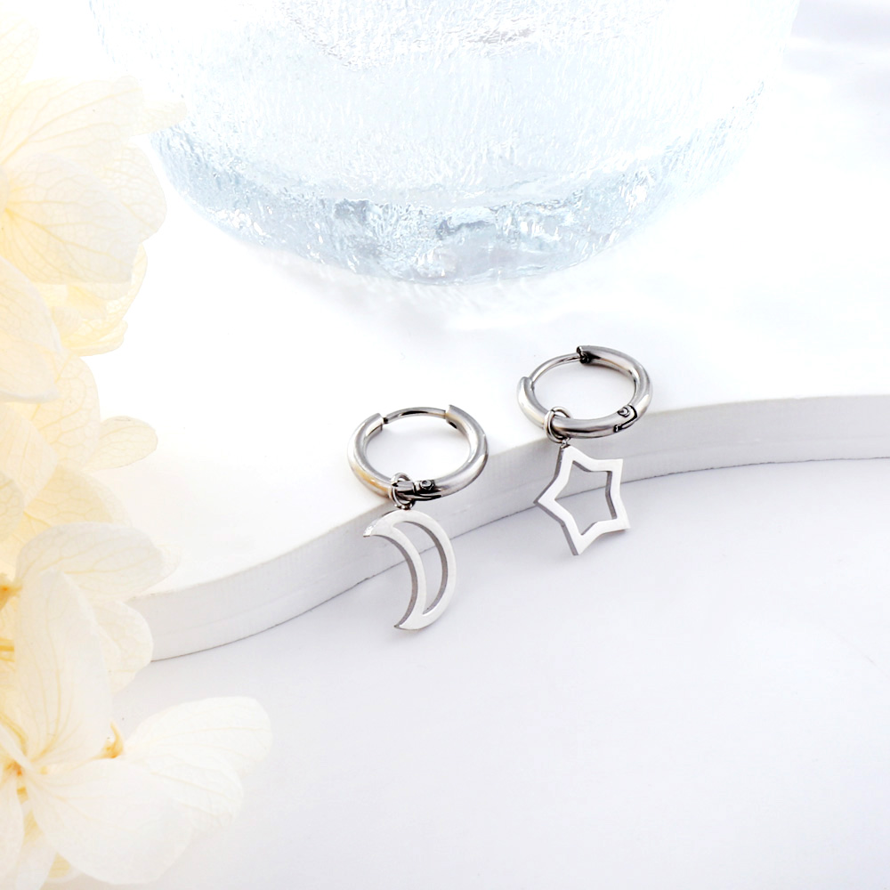 Pendientes de aro colgantes con dije geométrico Simple de lujo para mujer y hombre, Huggies de acero inoxidable con corazón, estrella, Luna, Cruz