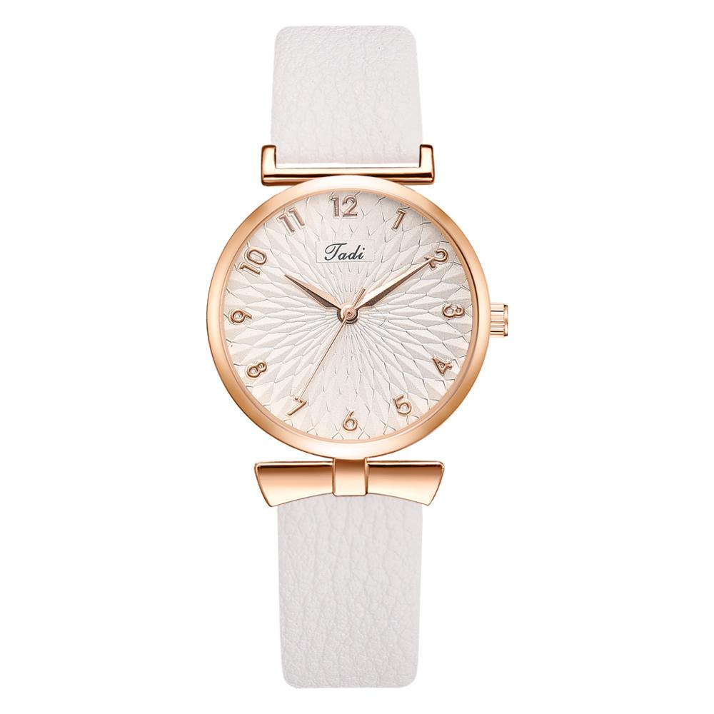 Vrouwen Horloges Armband Set Bloemen Dames Armband Horloge Casual Lederen Quartz Horloge 2 Stuks Set Klok Relogio Feminino: white