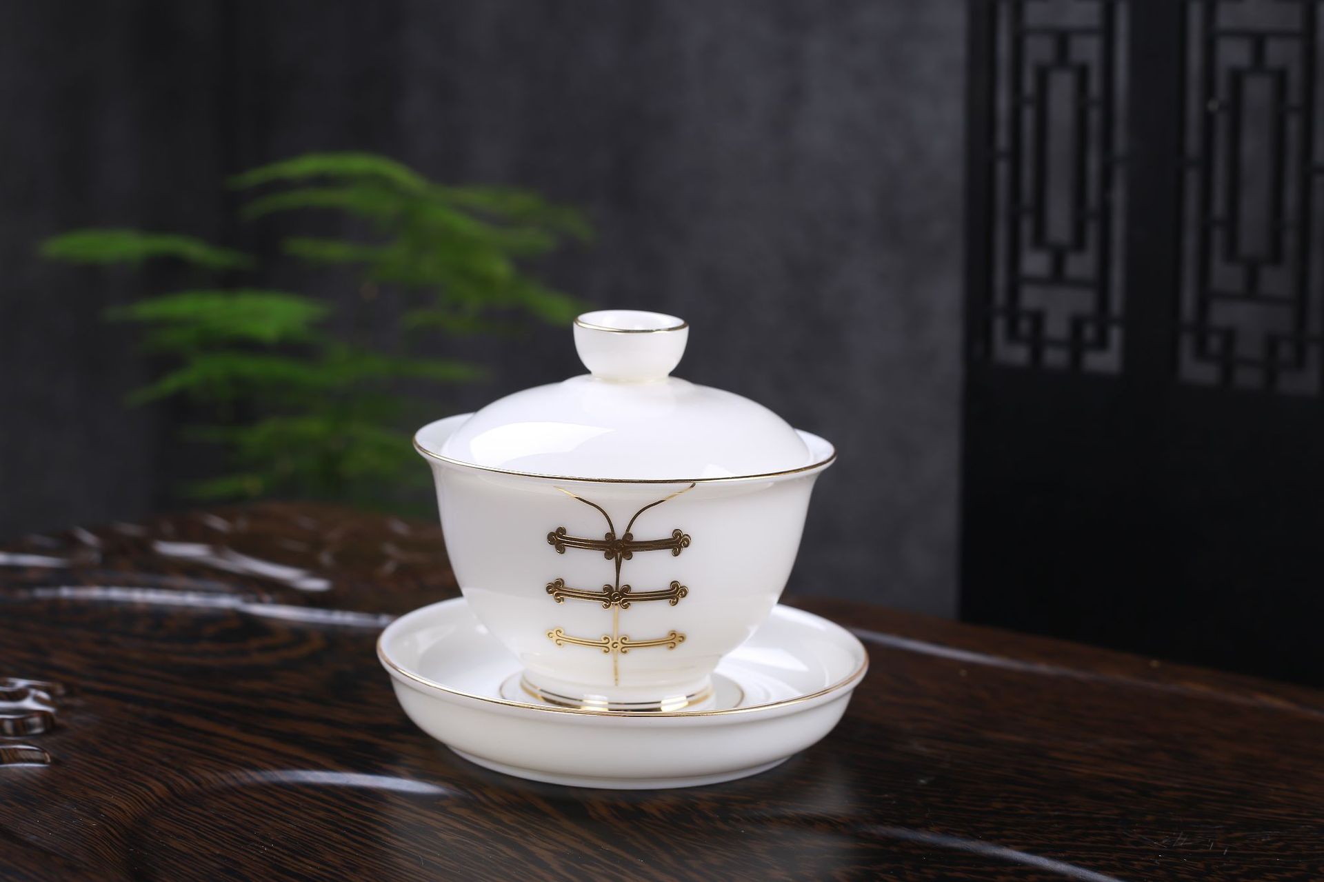 Høj kvalitet suet jade keramisk tekop stor tre-talent dæk skål te maker håndlavet hvid porcelæn skål: Rød