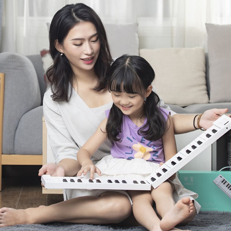MIDI keyboards 49 Keys Portable hand-rolled piano folding adult practice portable electronic piano for beginners