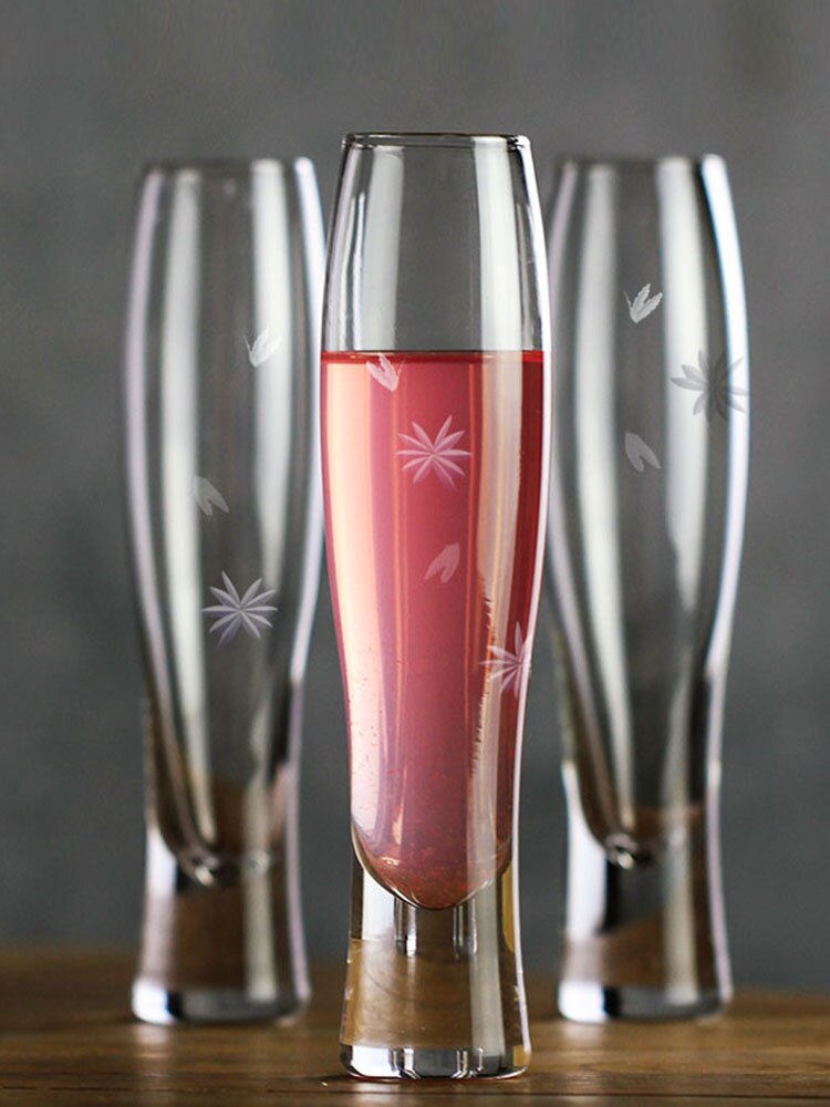 Nordeuropeisk stil flöjt champagneglas cocktailglas för champagneflöjter barfest graverade mönster tumbler copo