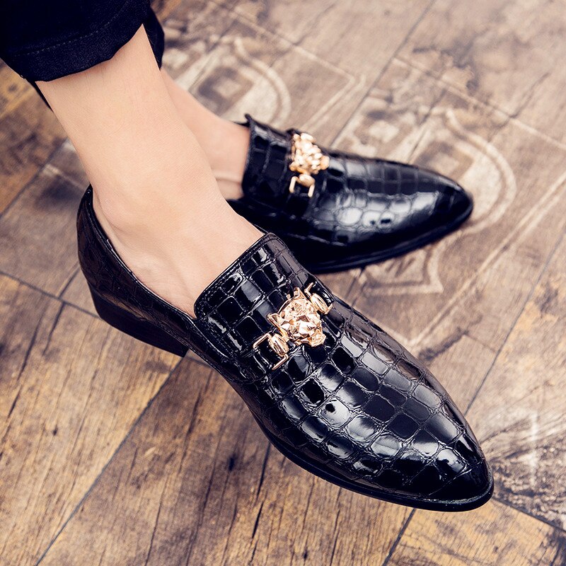 Hommes robe chaussures en cuir italien sans lacet hommes en cuir mocassin paillettes chaussures formelles hommes bout pointu chaussures pour hommes
