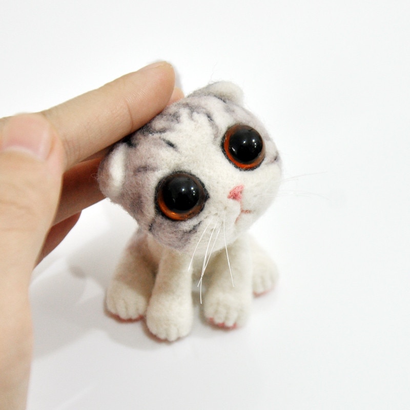 Needle Felting Kit 1 PCS Non-finished Cat of Wool Felt Handmade Animal DIY Craft Christmas Felt Doll Cat Style Material Package