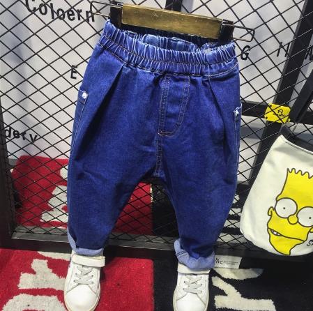 Märke barnkläder pojke enfärgade jeans blå enkla jeans lämpliga för barn 2-6 år