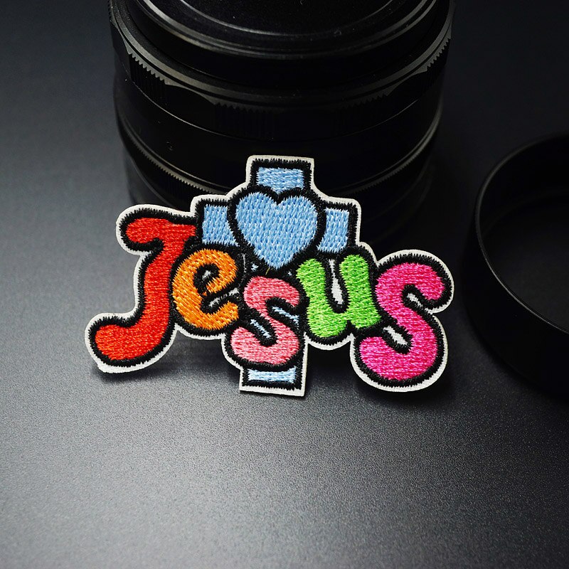 JEZUS Size: 4.0x6.0 cm Geborduurde Patch voor Kleding Ijzer op Naaien Applique Leuke Stof Kleding Schoenen Tassen DIY Decoratie Patches