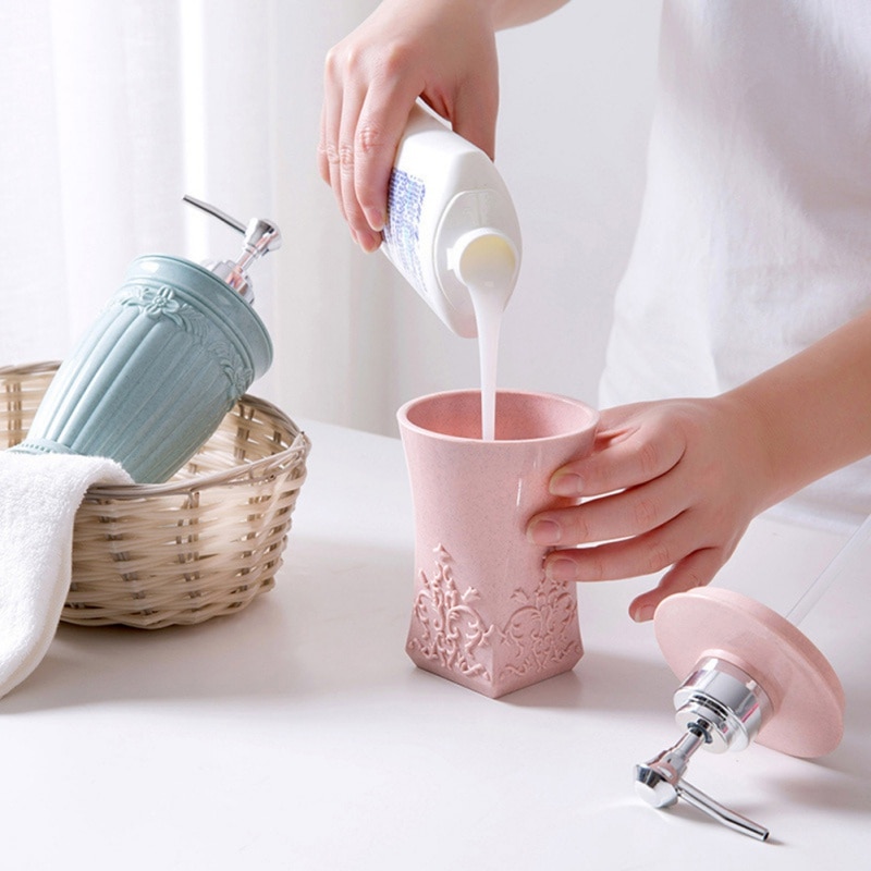 17.5cm Shampoo Shower Gel Bottle Separate Bottles European Long Strips Twist Type Bath Towel Separate Bottles