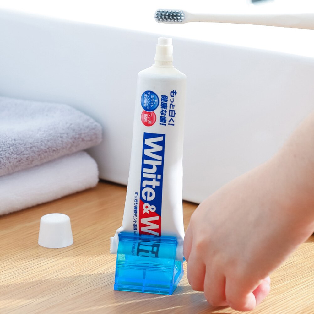 Multifunction Toothpaste Tube Squeezer Rolling Toothpaste Easy Portable Plastic Dispenser Bathroom Accessories Sets
