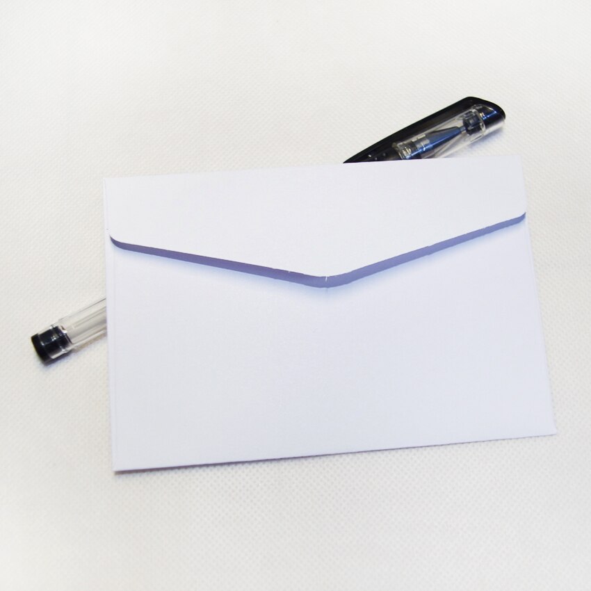 100pcs Lxw: 11.7x8cm Colorful Mini Kraft Envelope Business Vip Card Small Wedding Party Invitation Card Paper Envelopes Office