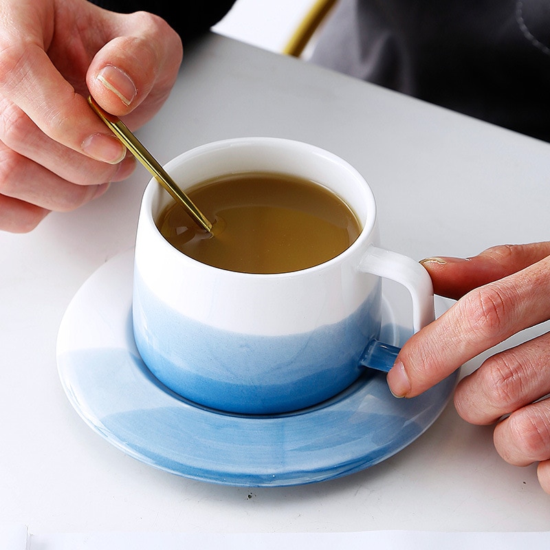 Nordisk stil simpel husstand keramisk vand kaffe te kop farveblødt kaffe rejsekrus la hua fad sæt kopper og krus drinkware
