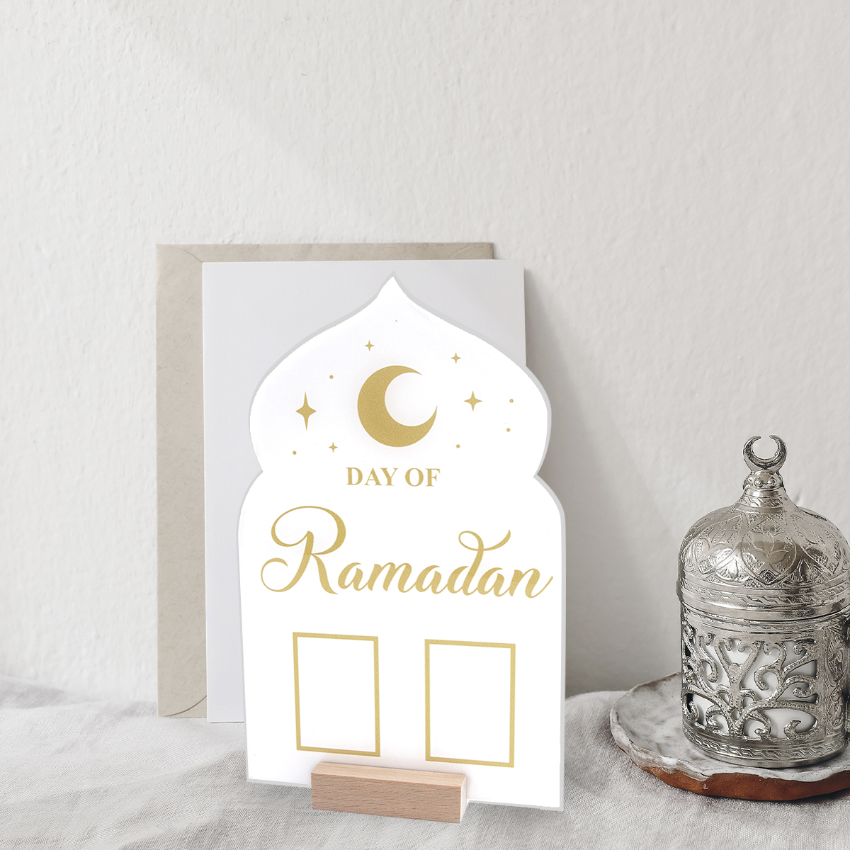 Tablero de calendario de Ramadán acrílico reutilizable 2025, con bolígrafo base de madera, adornos de mesa para el día de Adviento de Eid, musulmán islámico Eid al-fitr