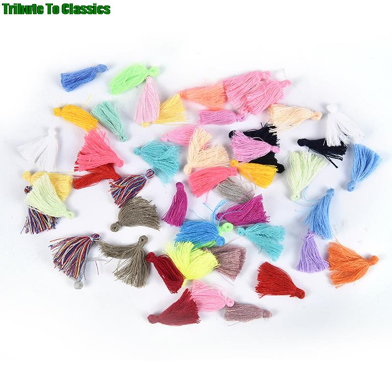 SHTGOI 100 stuks kleurrijke mini-kwasten, 3 cm, kleine kwasten, handgemaakte katoenen kwasten, kwasthangers voor doe-het-zelf handwerk, sieraden, souvenir accessoires, sleutelhanger, bladwijzer