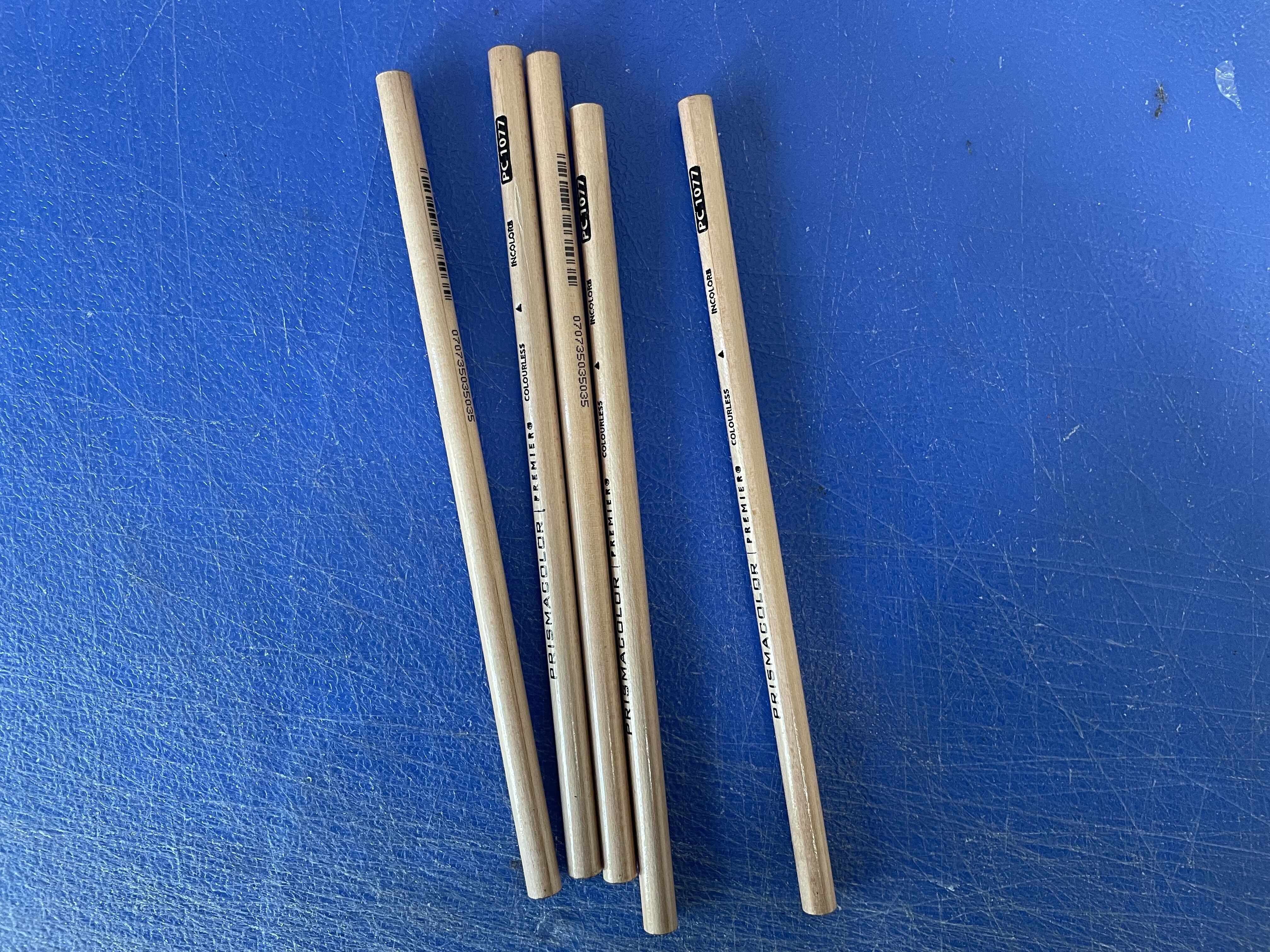 1 Set Prismacolor Premier Soft Core 150 132 72 48 36 Set di matite colorate Prismacolor Tin matite colorate professionali per artisti: 5PC PC1077