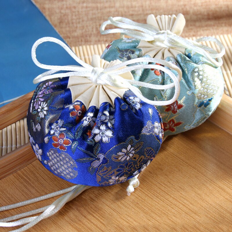 Palace Sachet Brocade Beam Hanfu Accessories Retro Embroidery Storage Bag Flower Pattern Temperament Jewelry Bag