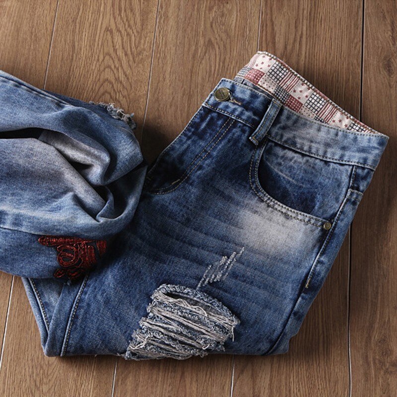 Lente Mannelijke Mode Borduren Straight Slim Fit Cowboy Broek Man Gat Gescheurde Jeans Voor Mannen Streetwear Biker Broek Heren