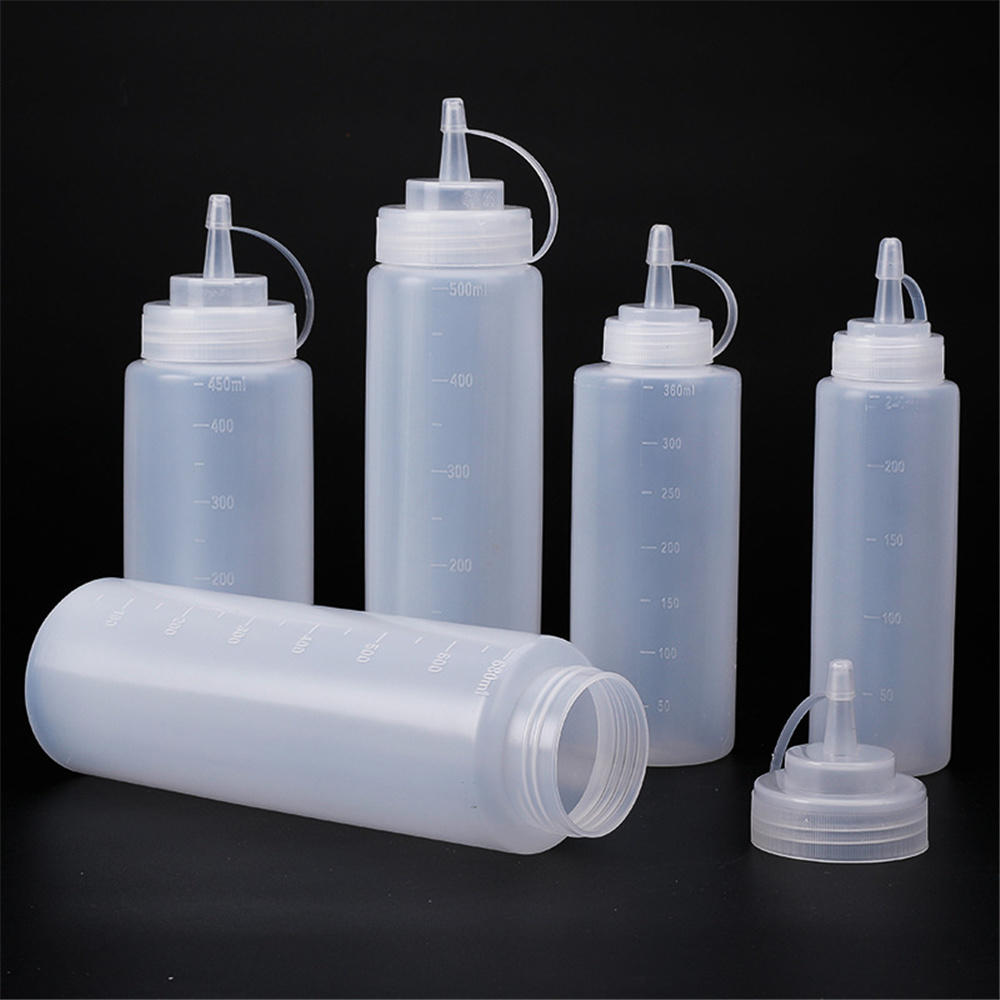 Bouteilles à presser en plastique avec sortie à 5 trous pour Sauce Ketchup, Condiments, peinture à l'huile d'olive, BBQ avec capuchon torsadé: 240ML  White