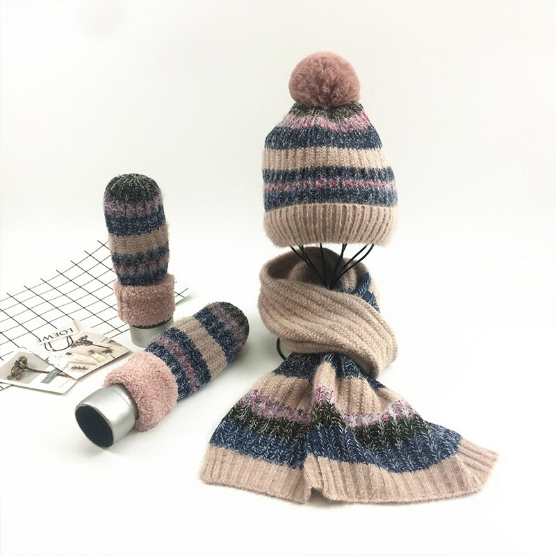 Tørklæde hat og handsker sæt tredelt sæt til kvinder pompon skullies beanies strikning efterår og vinter varm stribet hue: C