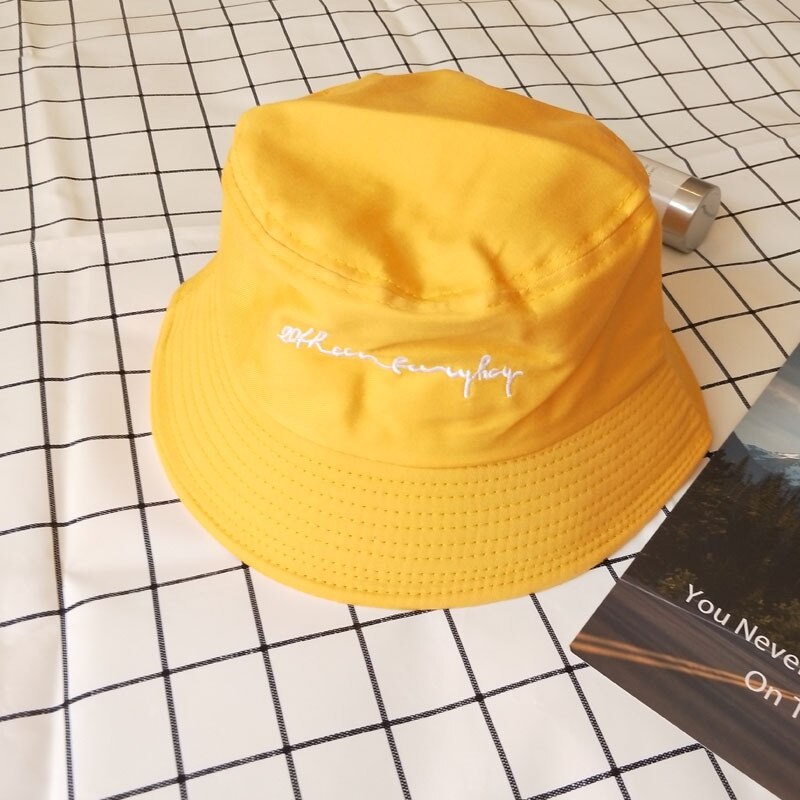 Strand sport mössa broderi brev hink hatt hip hop strand kvinnor utomhus sport platt topp keps fiskare solhatt: Gul