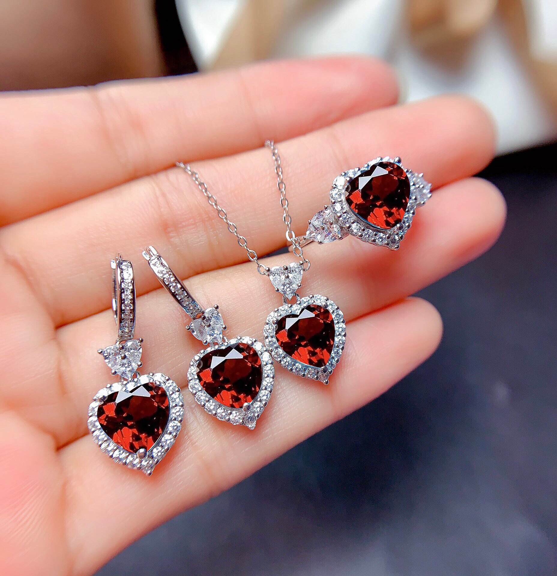 Qtt Stunning Heart Blue Zirconia Sieraden Set Zilver Kleur Ketting Ring Oorbellen Sets Delicate Bruiloft Sieraden Set: Red-1set