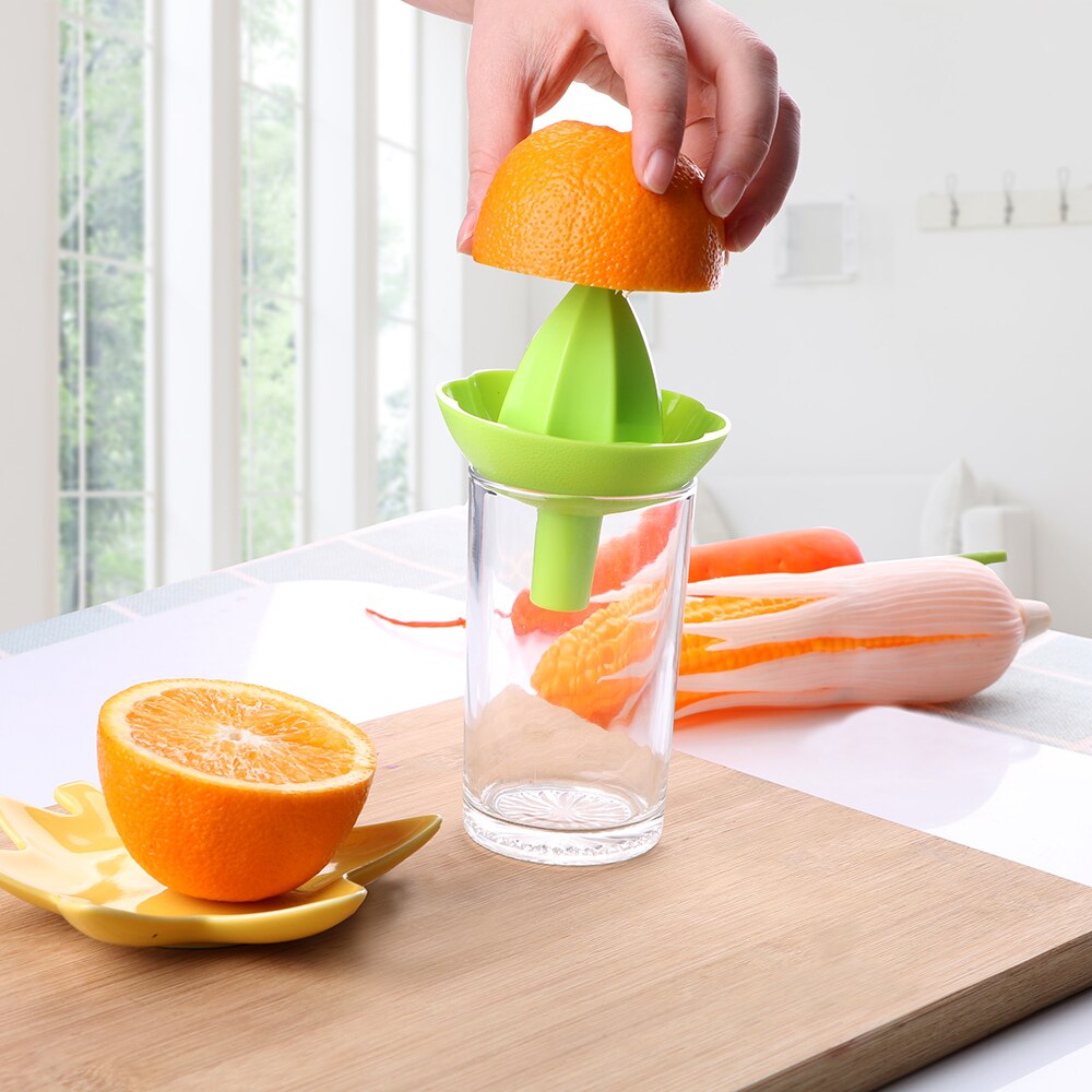 HOOMIN Squeezer with Funnel Cooking Tool Mini Fruit Juice Cup Household Manual Juicer 2 in 1 Orange Lemon Juice Squeeze Tool