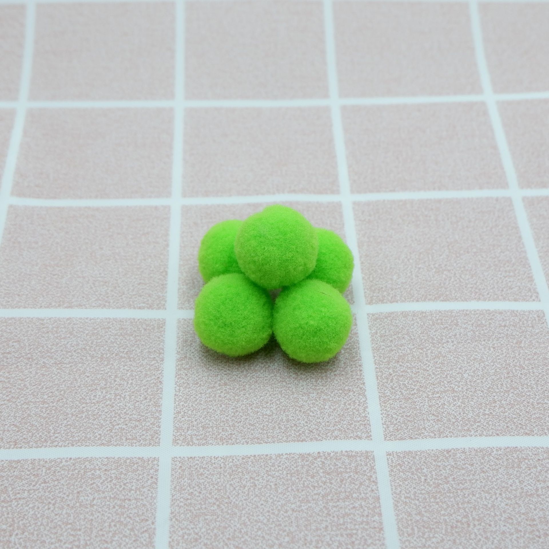 Home Decoration 500Pcs 8mm Pompoms Soft Pom Poms Fur Ball Arts Toys Crafts DIY Apparel Sewing Fabric Supplies FPJXZ146