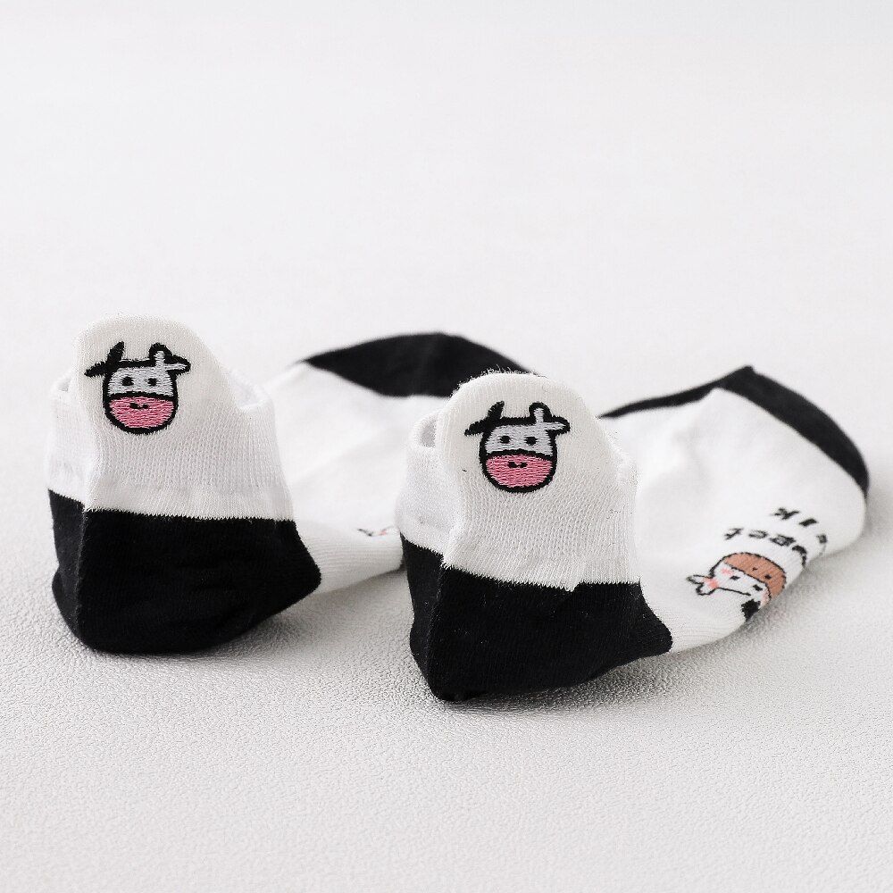 Embroidery Cow Pattern Women Socks Lovely Harajuku Japanese Style Cotton Striped Solid Breathable Casual Cartoon Ankle Sock: 01 Sweet Milk