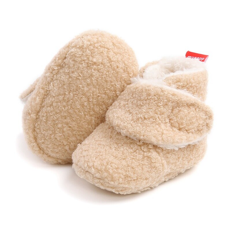 Inverno do bebê recém-nascido meninas botas de neve sapatos sólida cashmere de pelúcia retalhos botas moda fundo macio sapatos berço quente